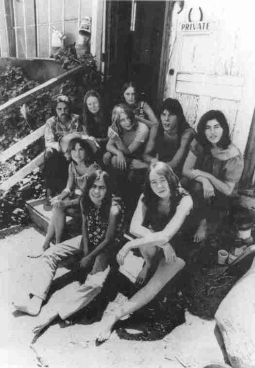 Parte de los integrantes de la Familia en los 60